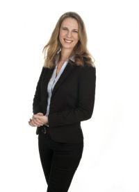 Angela Braun